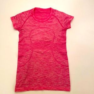 Swiftly Tech short sleeve